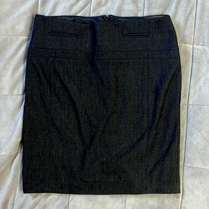 Express pencil skirt; natural waist (size 2)